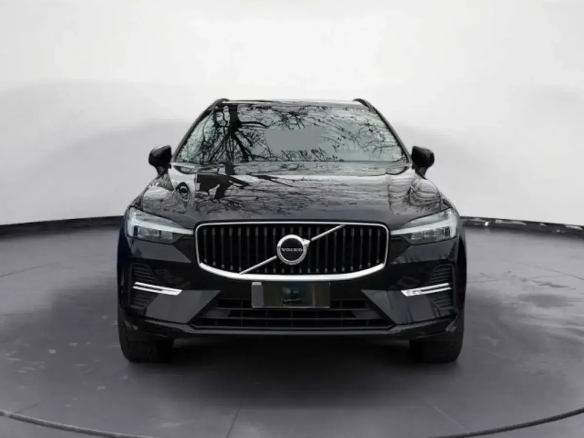 Usata Volvo XC60 145 CV (106 kW) 2023 Nero SUV