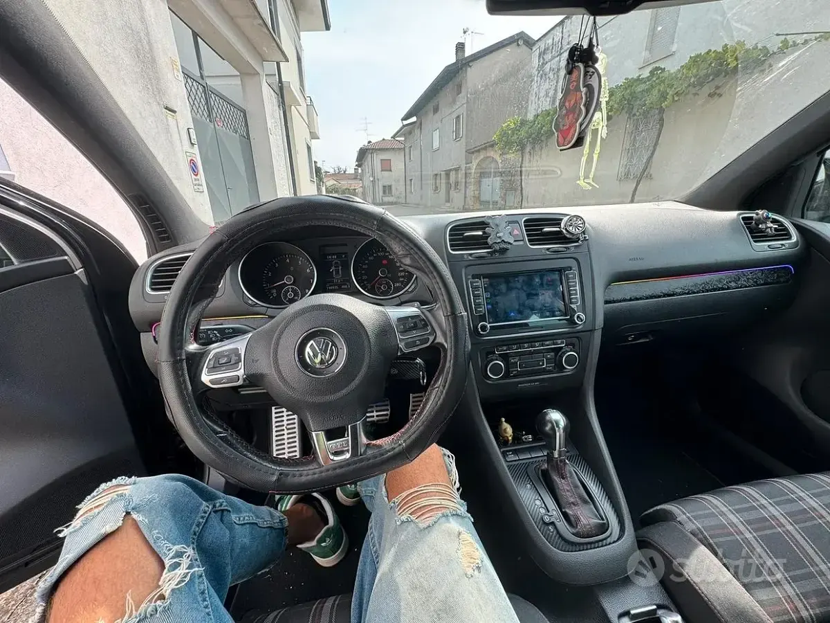 Usata VW Golf VI GTI 210 CV (154 kW) 2009 Nero Utilitaria