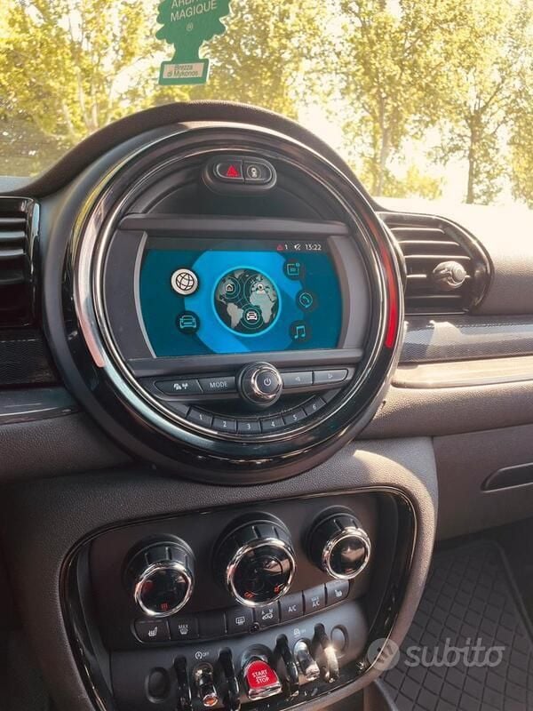 Usata Mini Clubman 136 CV (100 kW) 2022 Nero Station wagon