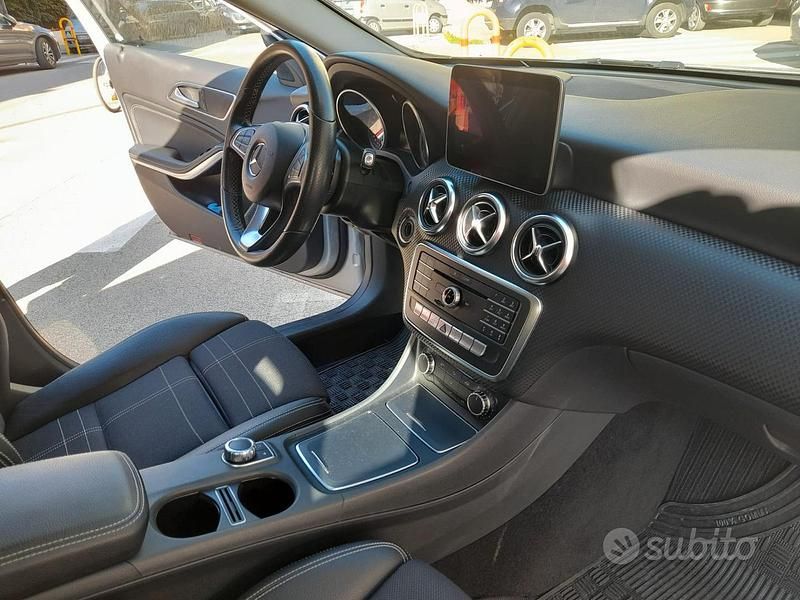 Usata Mercedes A180 2017