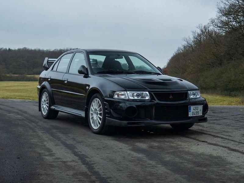 Usata Mitsubishi Lancer 400 CV (294 kW) 1999 Nero Berlina