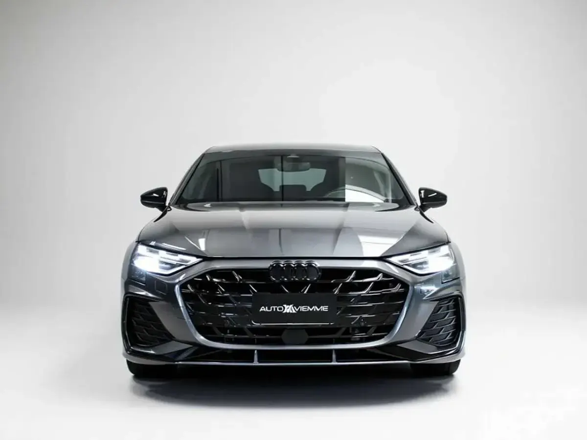 Usata Audi A3 Sportback e-tron S-Line 150 CV (110 kW) 2025 Grigio daytona Utilitaria