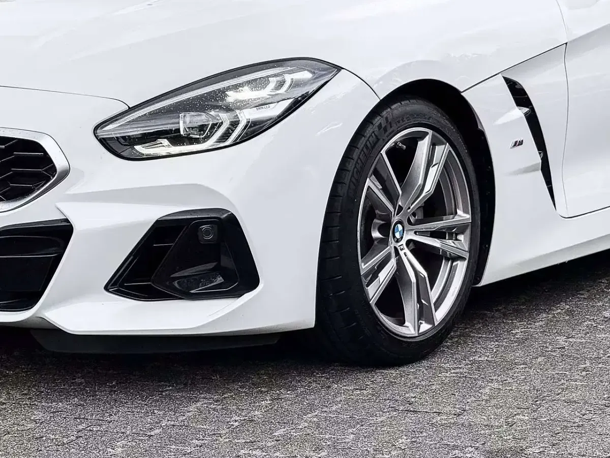 Usata BMW Z4 M Sport 197 CV (144 kW) 2023 Alpinweiss iii Cabrio