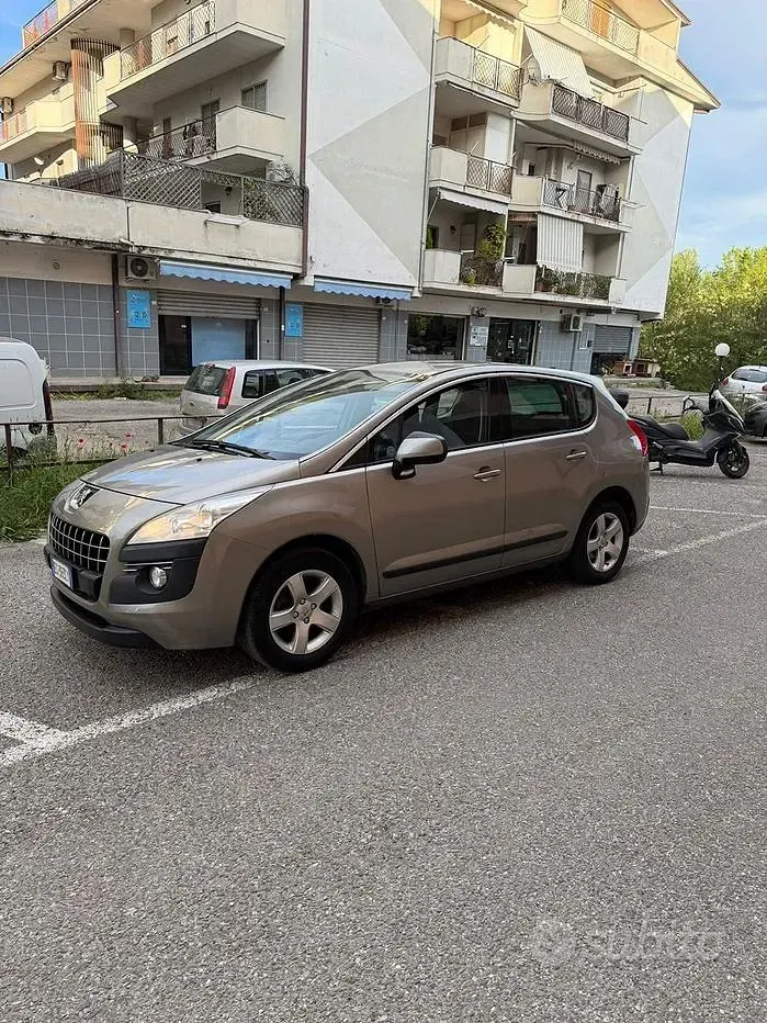 Usata Peugeot 3008 112 CV (82 kW) 2012 Station wagon