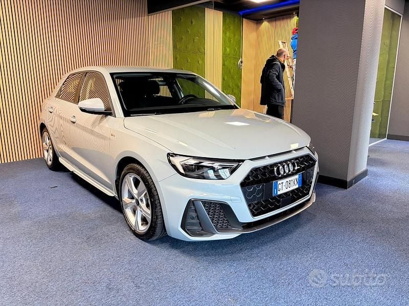 Usata Audi A1 S-Line 115 CV (84 kW) 2024 Grigio Berlina