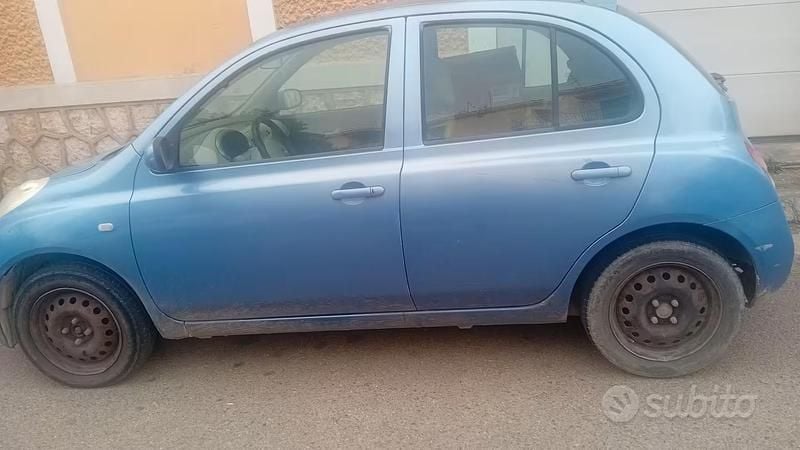 Usata Nissan Micra 2005 Blu Utilitaria