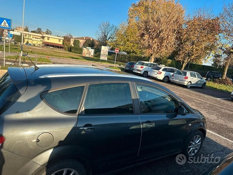 Usata Seat Altea XL 2010 Grigio Monovolume