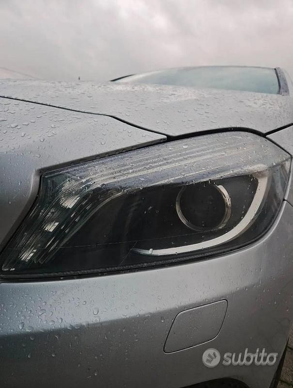 Usata Mercedes A180 2015 Grigio Berlina