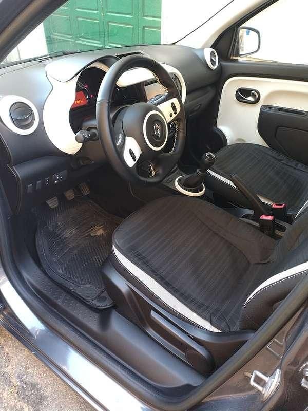 Usata Renault Twingo Life 69 CV (50 kW) 2022 Grigio Utilitaria