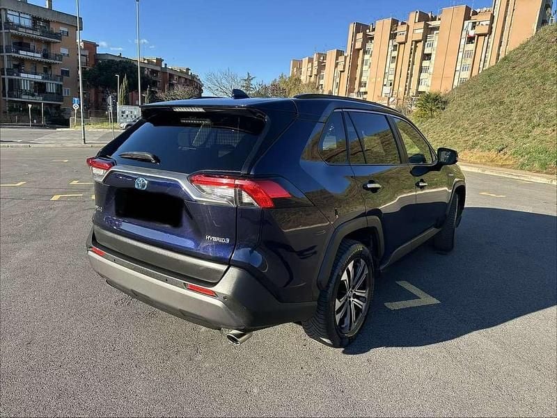 Usata Toyota RAV4 Hybrid Lounge 222 CV (163 kW) 2019 Blu/azzurro SUV