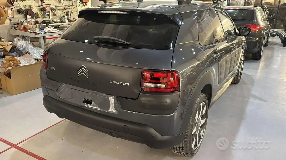 Usata Citroën C4 Cactus 99 CV (72 kW) 2017 Grigio Utilitaria