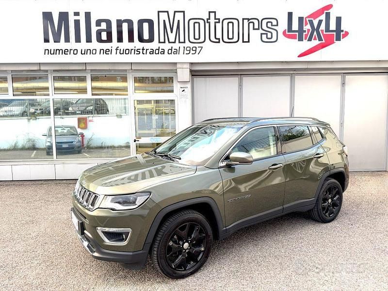 Usata Jeep Compass Limited 140 CV (102 kW) 2018 Verde SUV