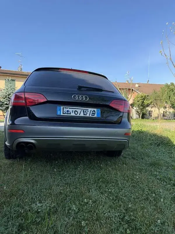 Usata Audi A4 Allroad Advanced 170 CV (125 kW) 2010 Nero Station wagon