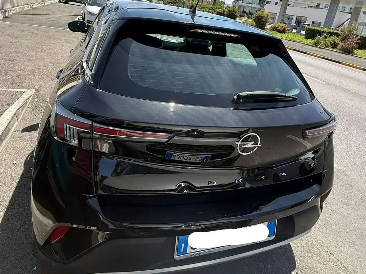 Usata Opel Mokka Edition 101 CV (74 kW) 2023 Nero SUV