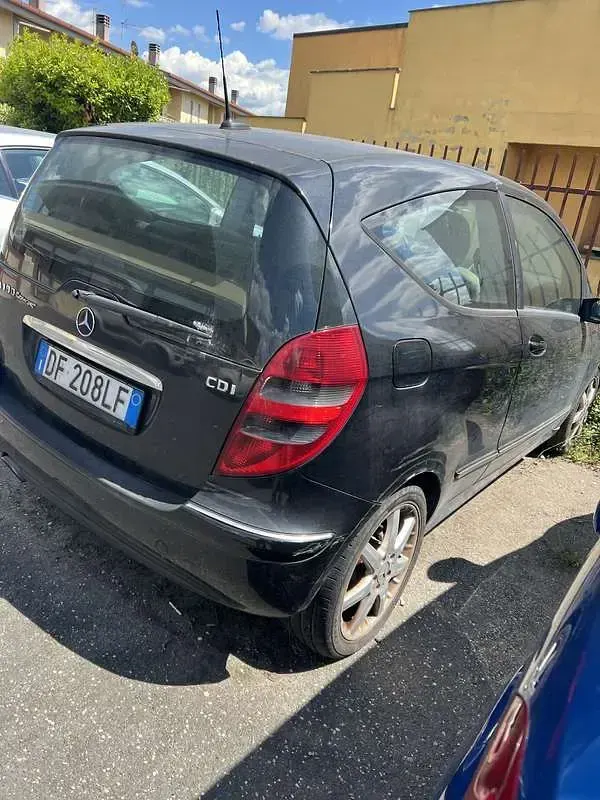 Usata Mercedes A180 Avantgarde 109 CV (80 kW) 2007 Nero Coupé