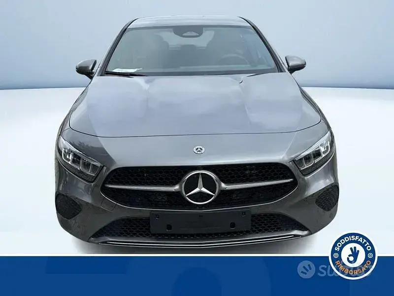 Nuova Mercedes A250 Advanced Plus 217 CV (159 kW) 2025 Grigio Berlina
