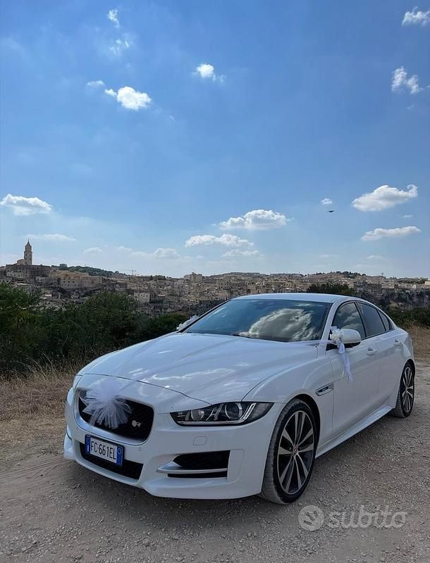 Usata Jaguar XE R-Sport 2016 Bianco Berlina