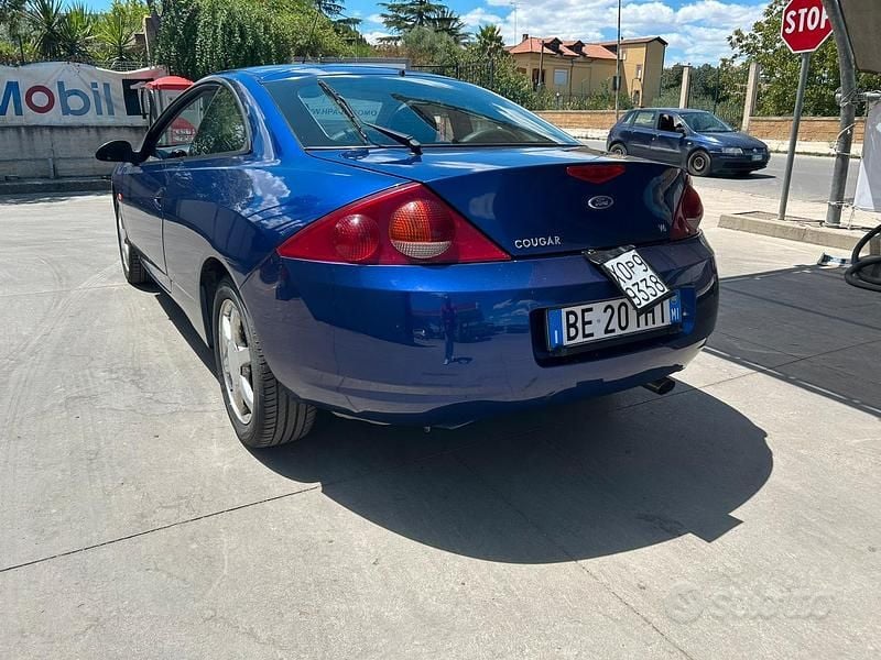 Usata Ford Cougar 170 CV (125 kW) 1998 Blu Coupé