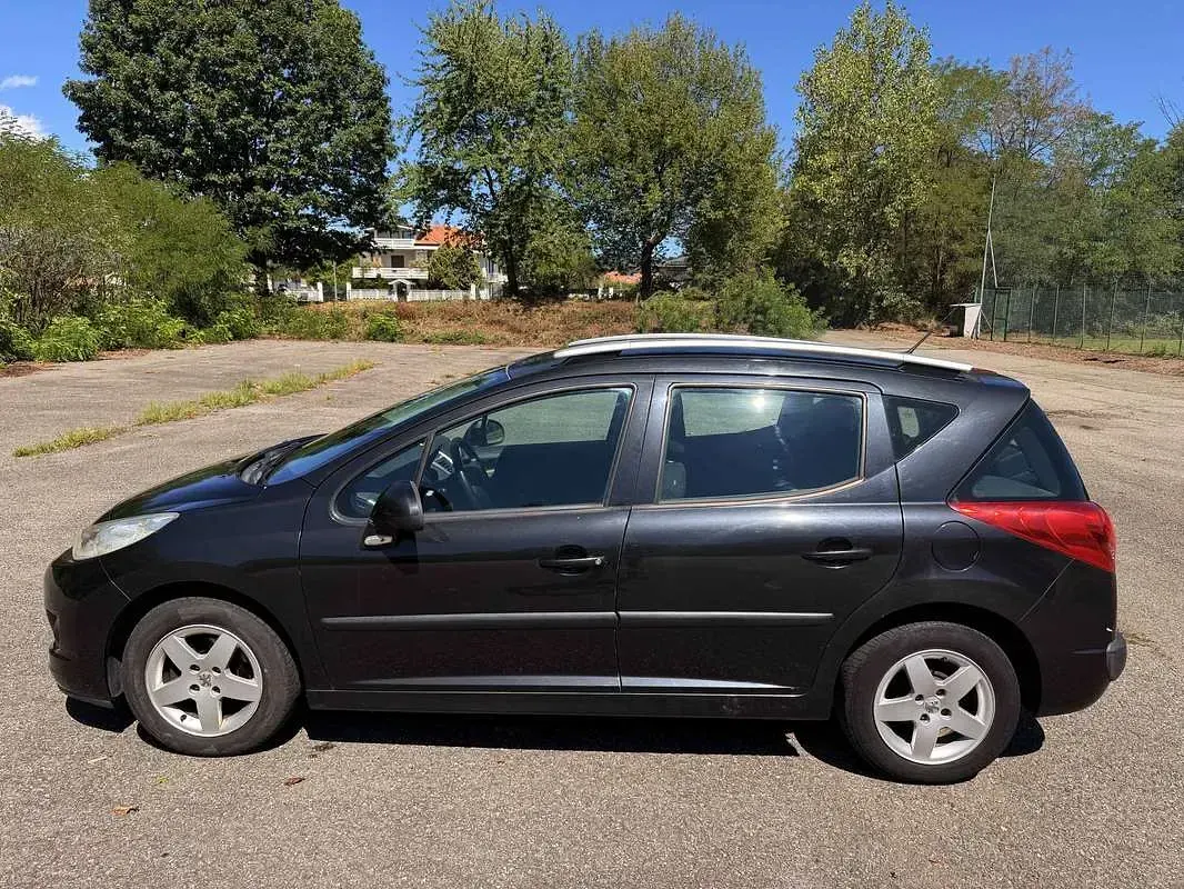 Usata Peugeot 207 Sport 73 CV (53 kW) 2009 Nero Station wagon