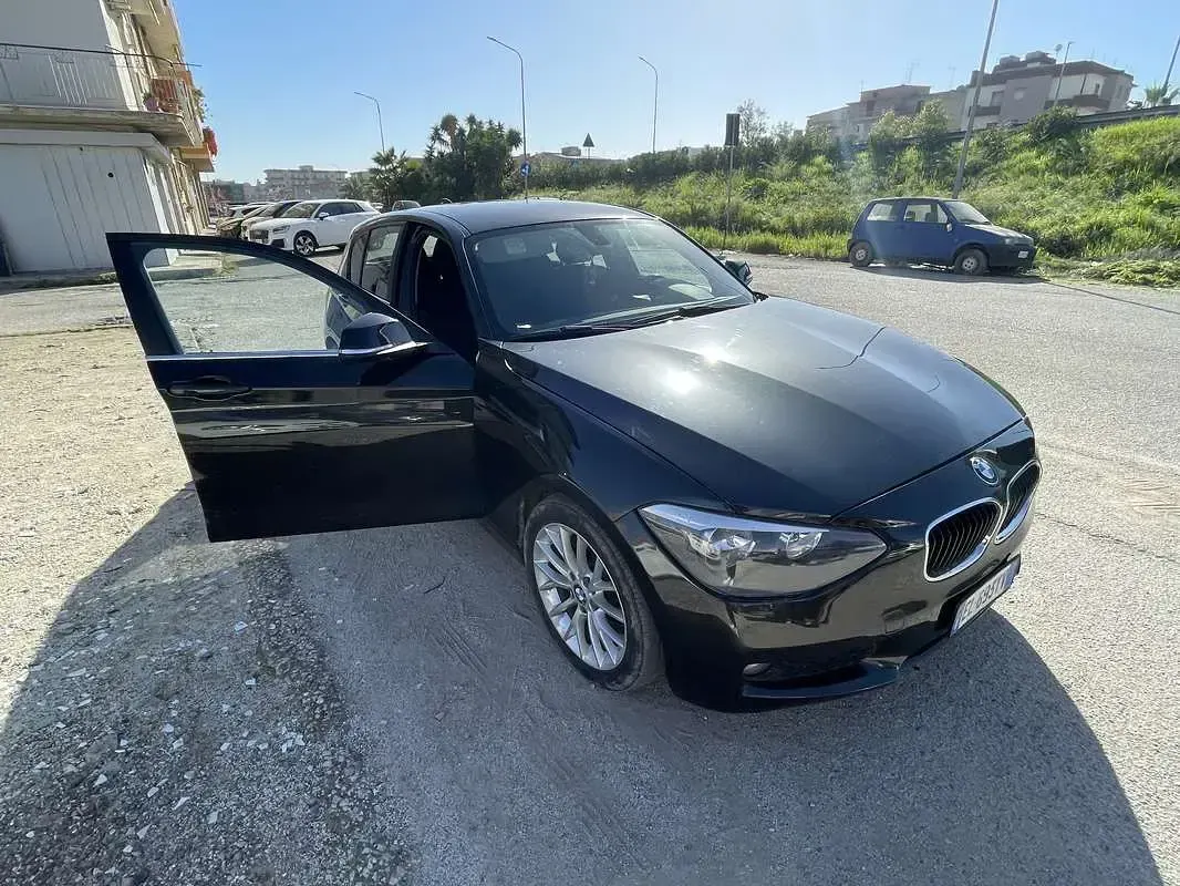 Usata BMW 118 143 CV (105 kW) 2012 Utilitaria