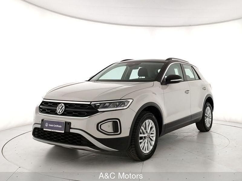 Usata VW T-Roc Life 150 CV (110 kW) 2023 Grigio SUV