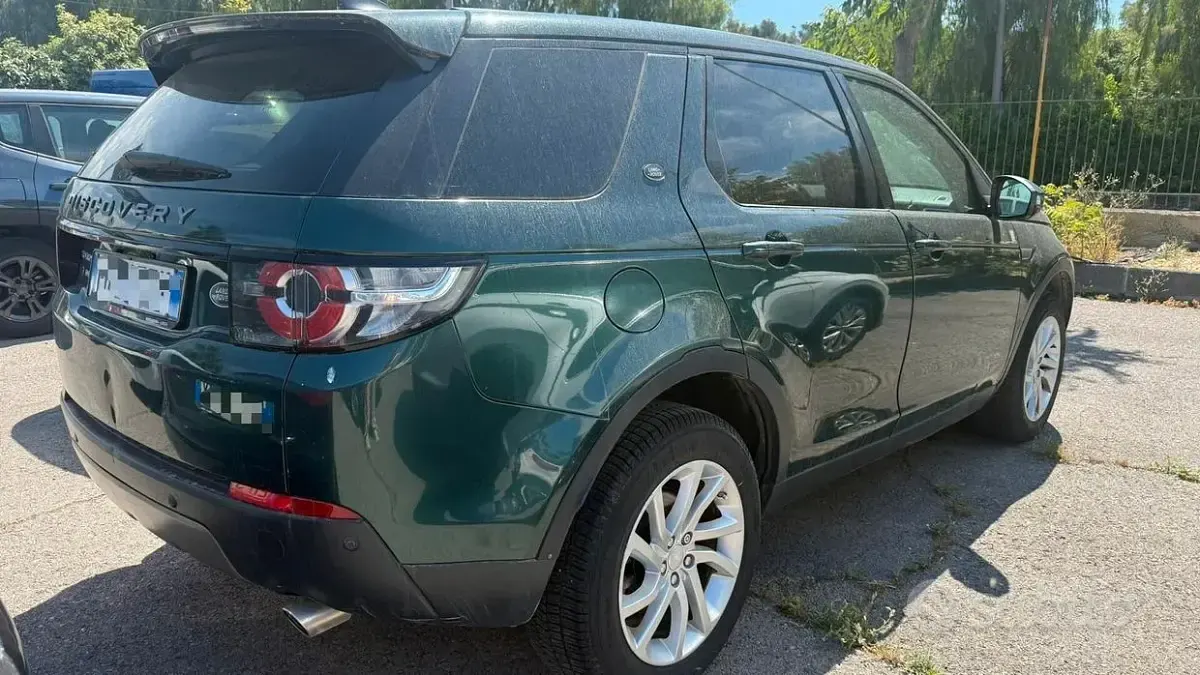 Usata Land Rover Discovery Sport SE 150 CV (110 kW) 2017 Verde SUV