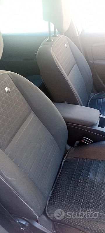 Usata Renault Scénic III XMOD 110 CV (80 kW) 2015 Bianco Monovolume