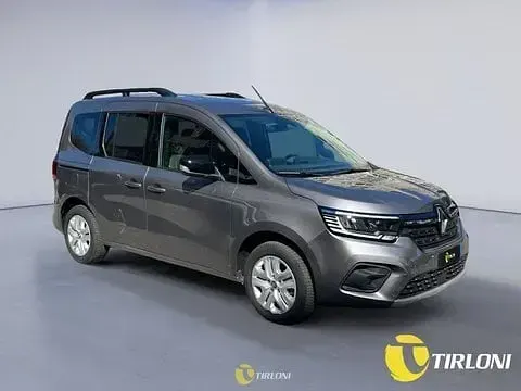 Usata Renault Kangoo 131 CV (96 kW) 2023 Grigio Monovolume