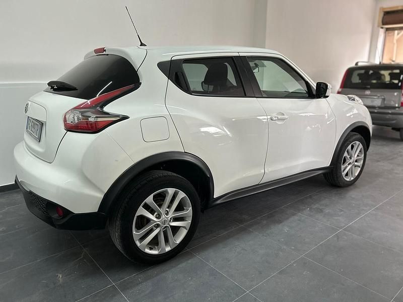 Usata Nissan Juke Visia 110 CV (80 kW) 2014 Bianco SUV