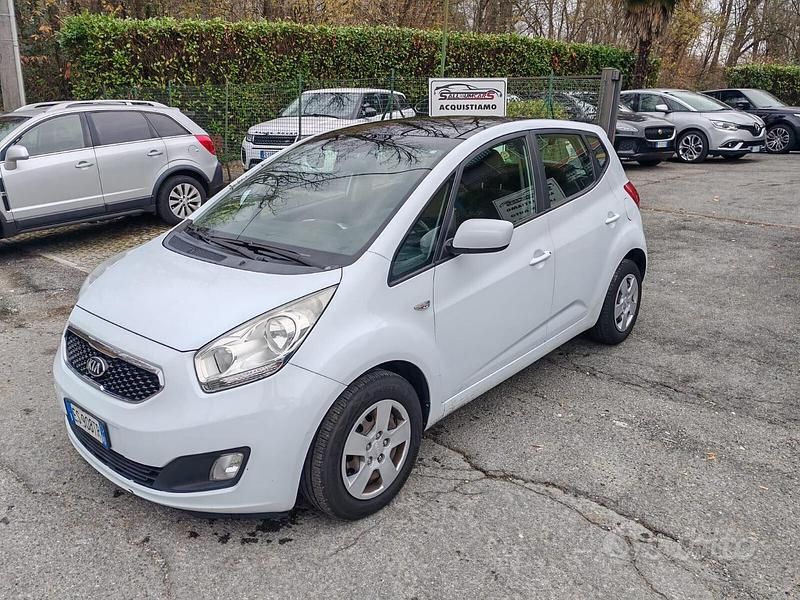 Usata Kia Venga LX 90 CV (66 kW) 2013 Bianco Utilitaria