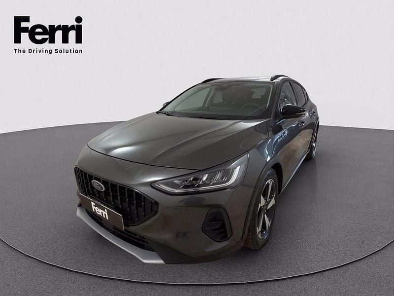 Usata Ford Focus Active 120 CV (88 kW) 2022 Magnetic grey SUV