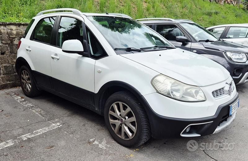 Usata Fiat Sedici 135 CV (99 kW) 2010 Bianco SUV