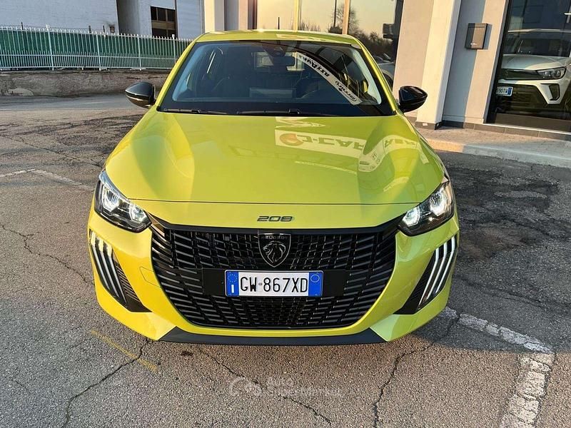Nuova Peugeot 208 Style 101 CV (74 kW) 2025 Giallo lime Utilitaria