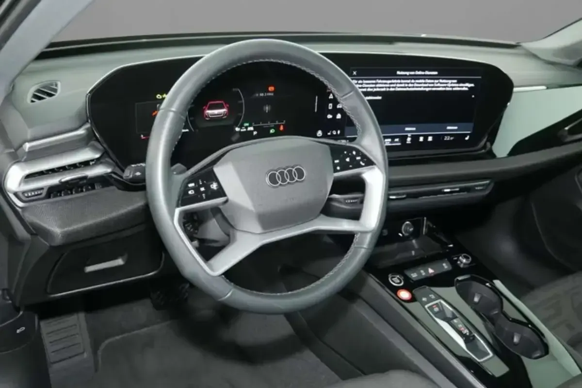 Usata Audi A5 S-Line 150 CV (110 kW) 2025 Nero Station wagon