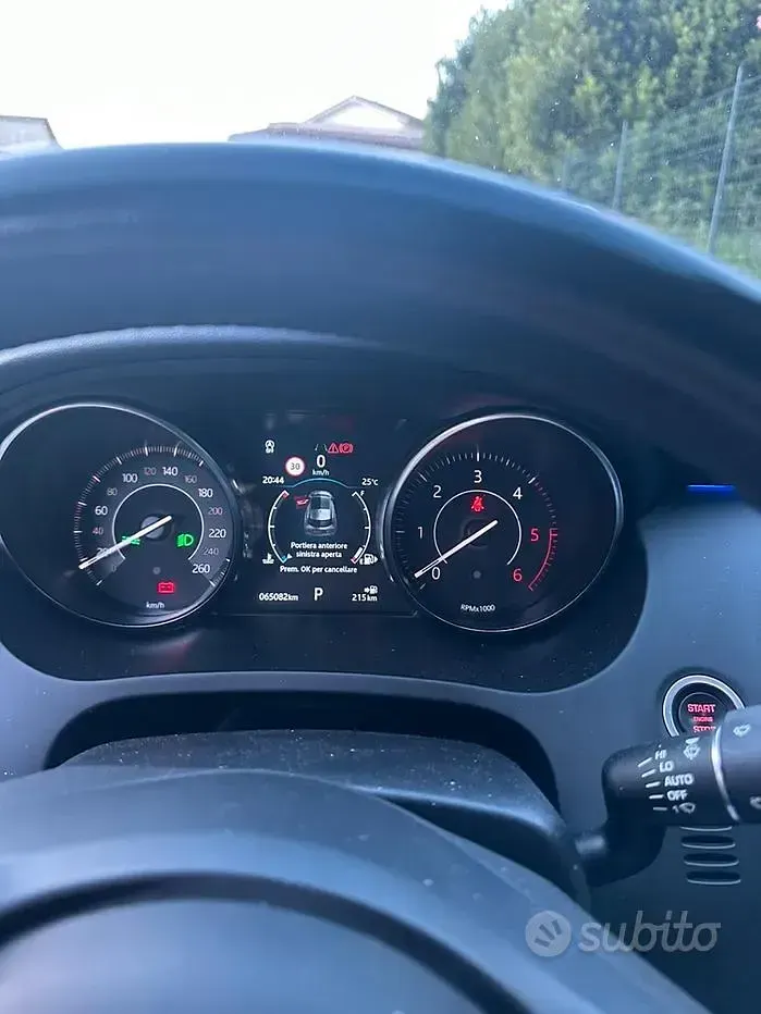 Usata Jaguar E-Pace 150 CV (110 kW) 2019 Nero SUV