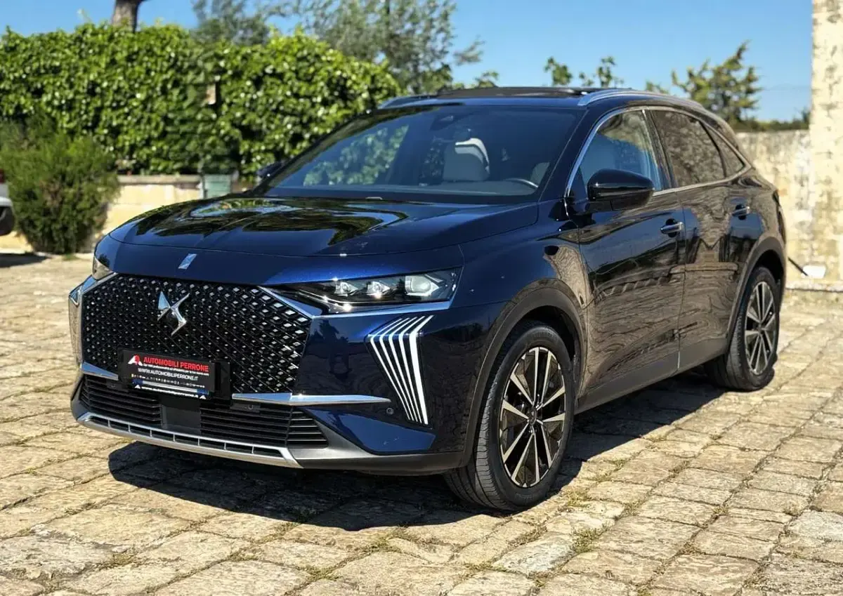 Usata DS Automobiles DS7 Crossback Opera 131 CV (96 kW) 2023 Blu SUV