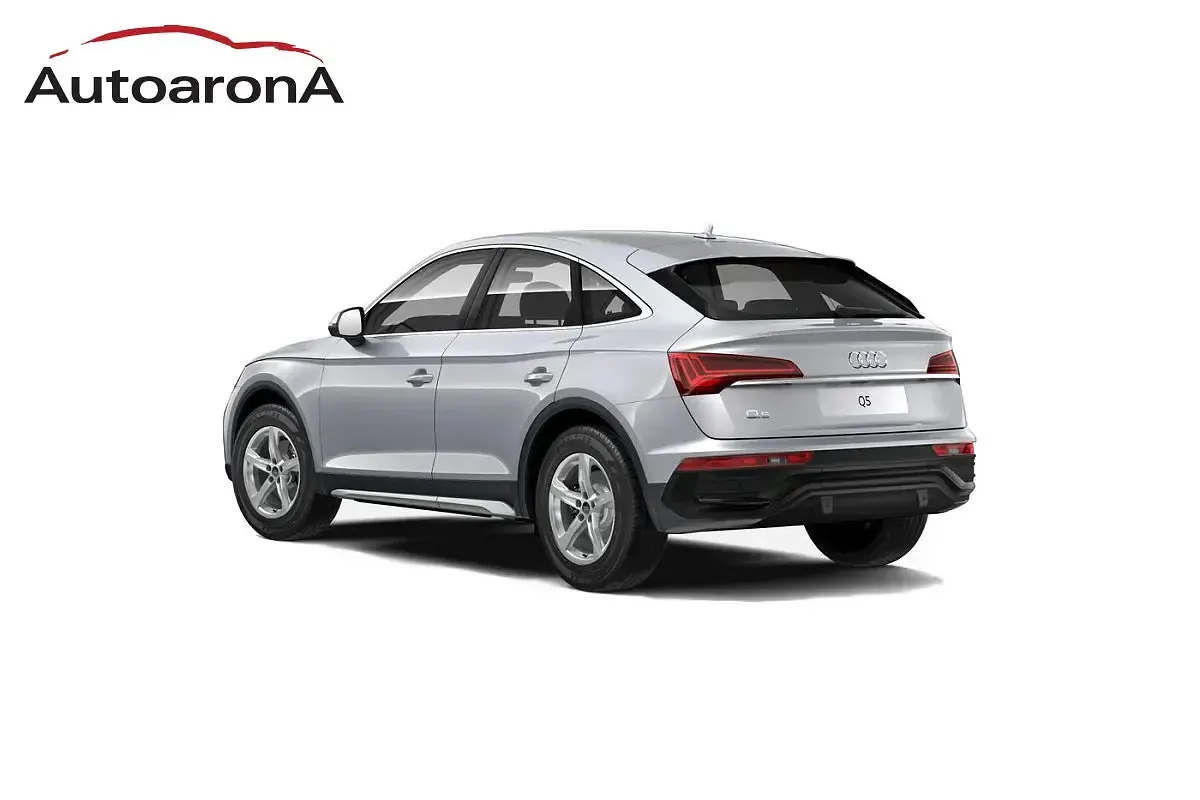 Usata Audi Q5 Sportback Ambiente 204 CV (150 kW) 2025 Blu navarra SUV
