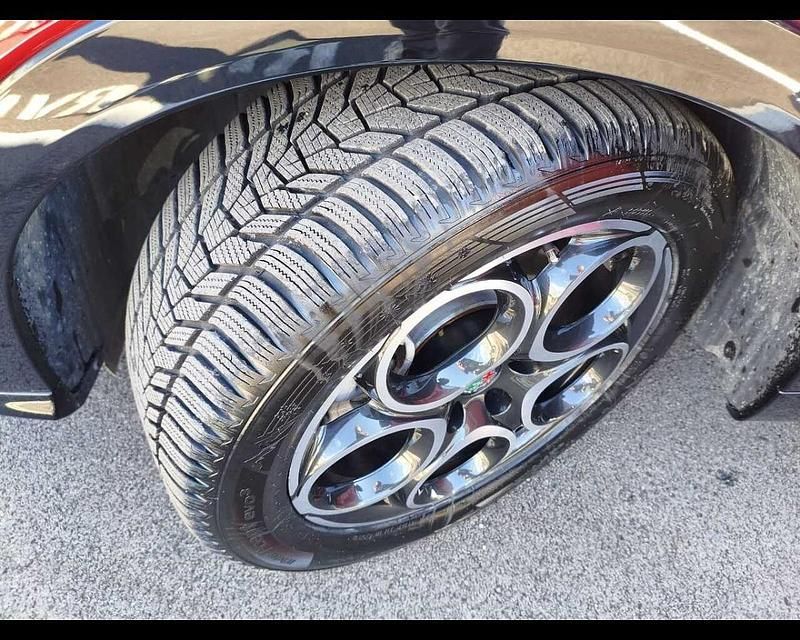 Usata Alfa Romeo Tonale Ti 160 CV (117 kW) 2024 Rosso SUV