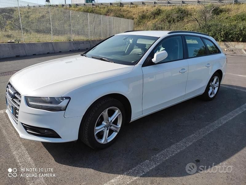 Usata Audi A4 143 CV (105 kW) 2013 Bianco Station wagon