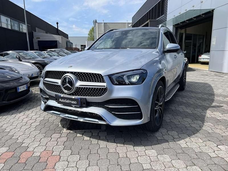 Argento Usata 2023 Mercedes GLE400 Premium SUV | 59.400 € (Buon prezzo) - Immagine 1/4