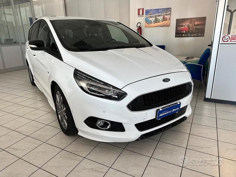 Usata Ford S-MAX S 150 CV (110 kW) 2018 Bianco Monovolume
