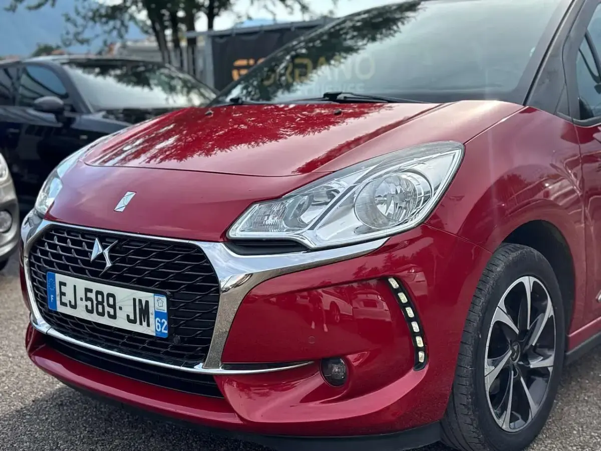 Usata Citroën DS3 Sport Chic 110 CV (80 kW) 2017 Rosso Berlina