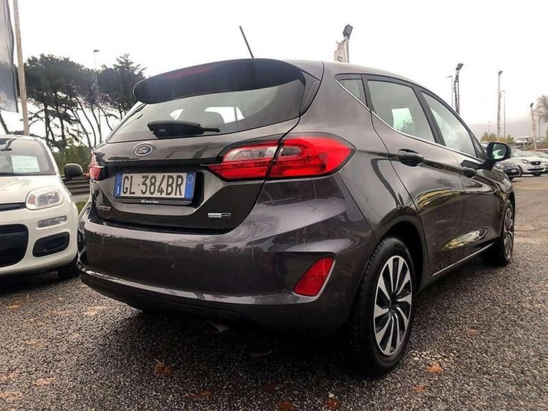 Usata Ford Fiesta 125 CV (91 kW) 2022 Grigio Berlina