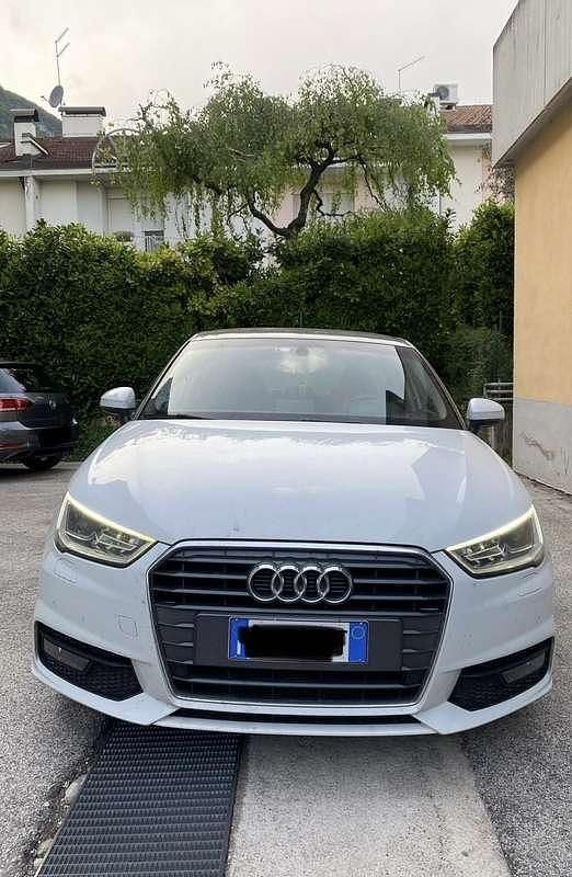 Usata Audi A1 Sportback Sport 90 CV (66 kW) 2016 Utilitaria