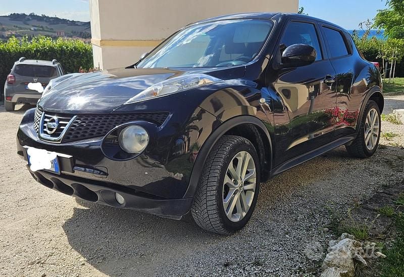 Usata Nissan Juke Tekna 110 CV (80 kW) 2011 Nero SUV