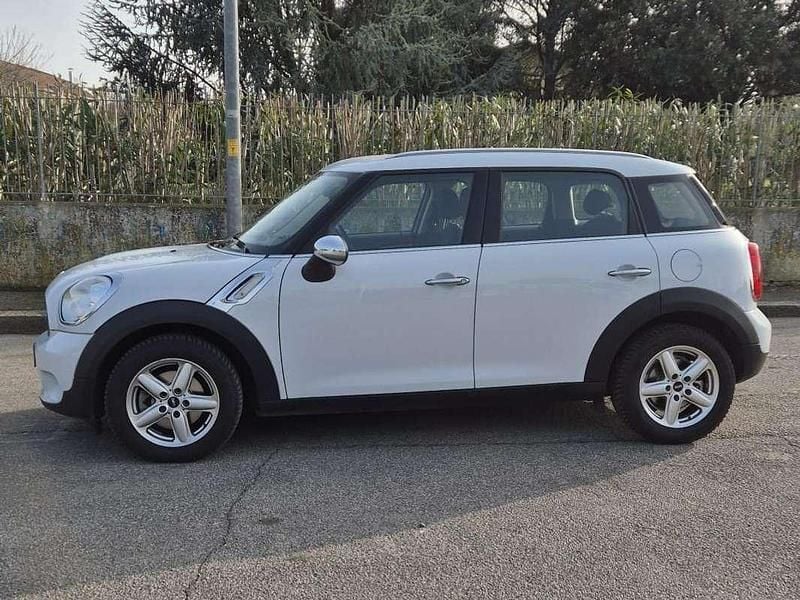 Usata Mini One D Countryman 90 CV (66 kW) 2014 Bianco SUV