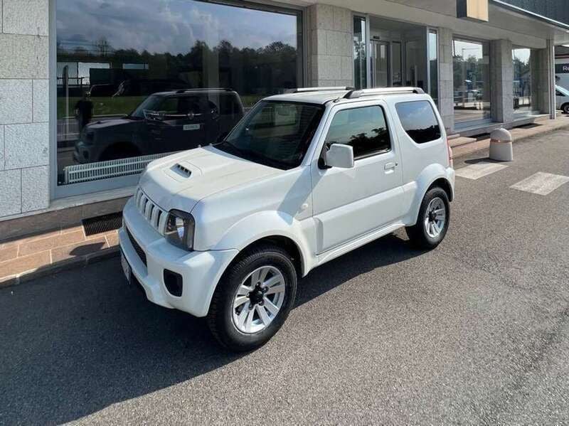 Usata Suzuki Jimny 86 CV (63 kW) 2014 Bianco SUV