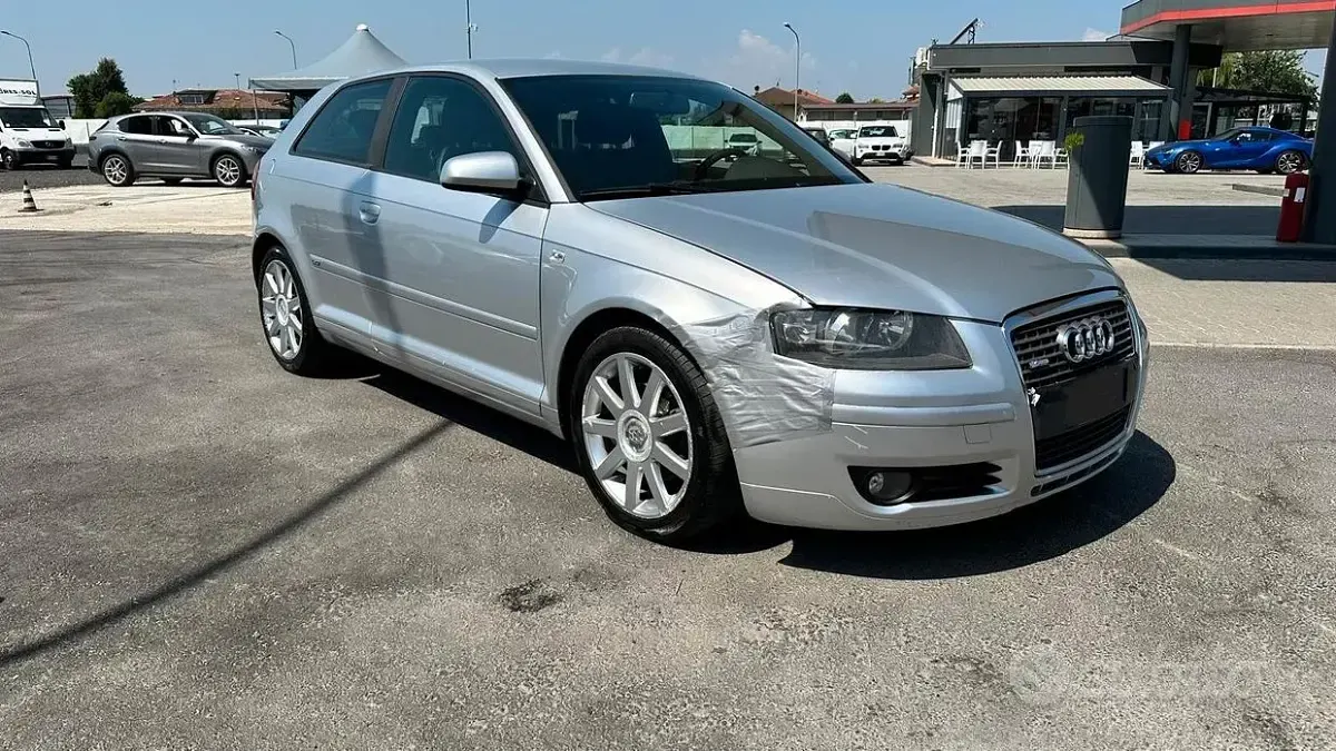 Usata Audi A3 140 CV (102 kW) 2006 Grigio Utilitaria