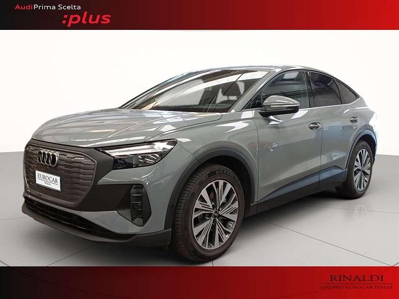 Grigio selce Usata 2022 Audi Q4 Sportback e-tron Business SUV | 33.700 € (Buon prezzo) - Immagine 1/4
