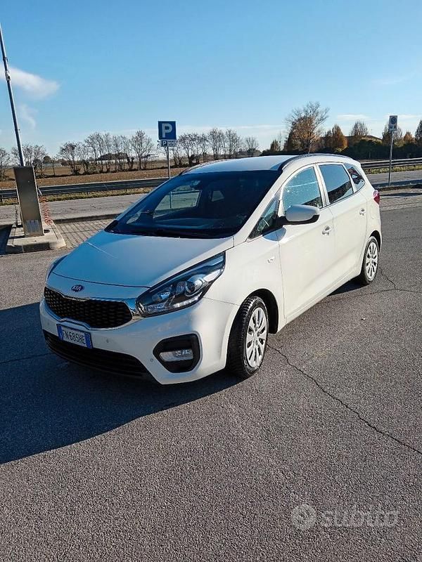 Usata Kia Carens 116 CV (85 kW) 2018 Bianco Monovolume